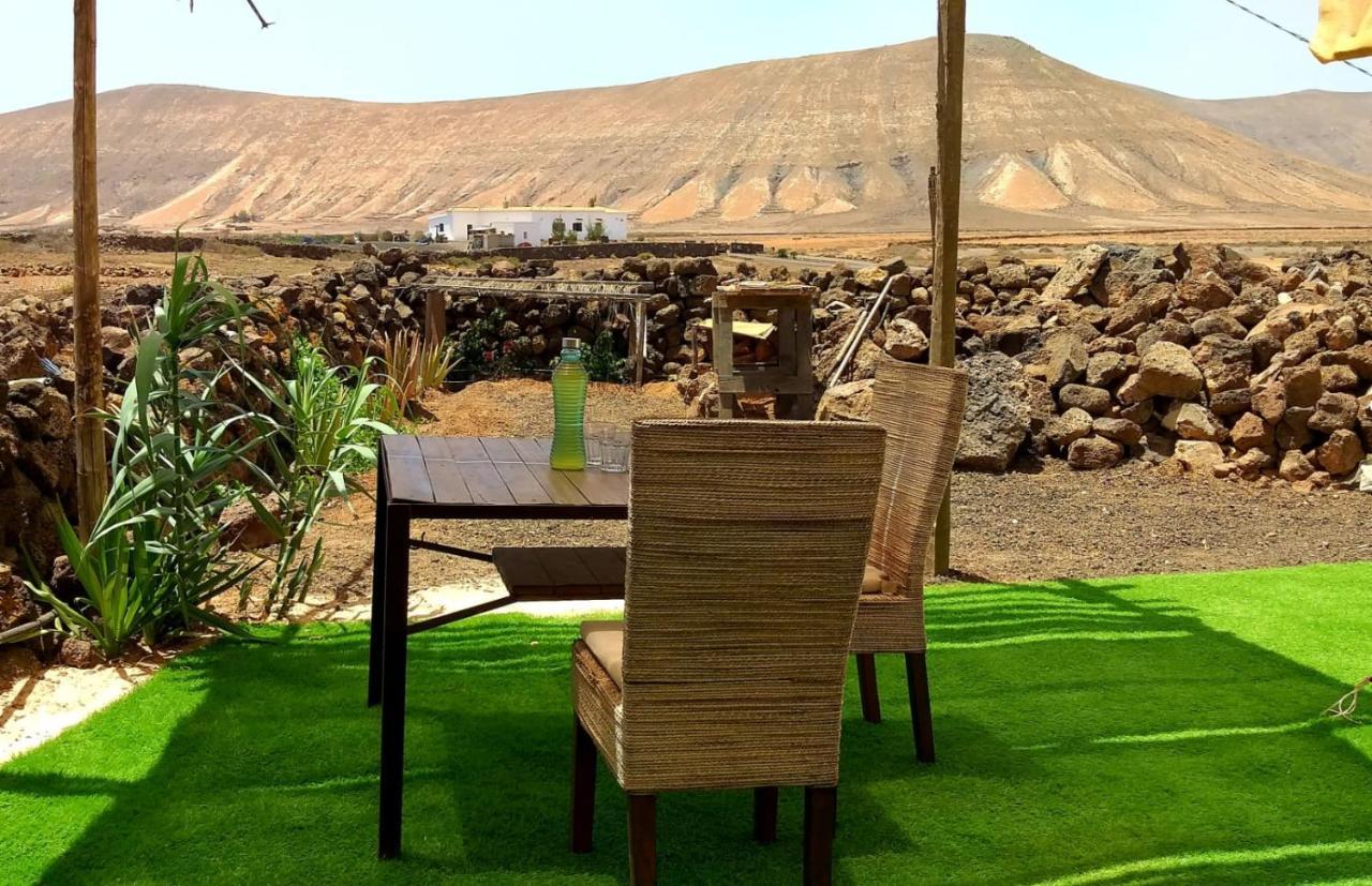 Glamping Corner - Back To Nature La Oliva Bagian luar foto