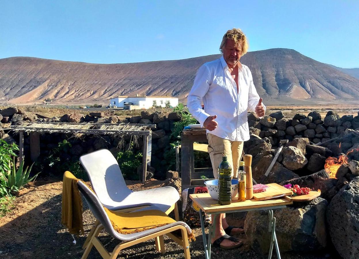 Glamping Corner - Back To Nature La Oliva Bagian luar foto