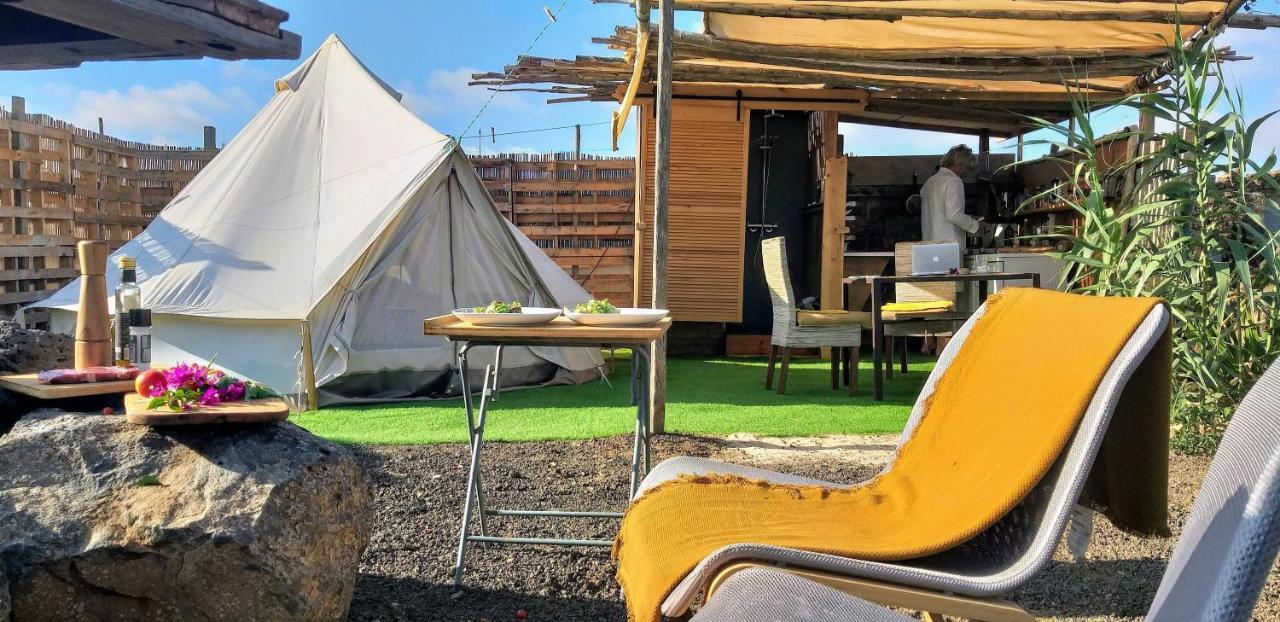 Glamping Corner - Back To Nature La Oliva Bagian luar foto